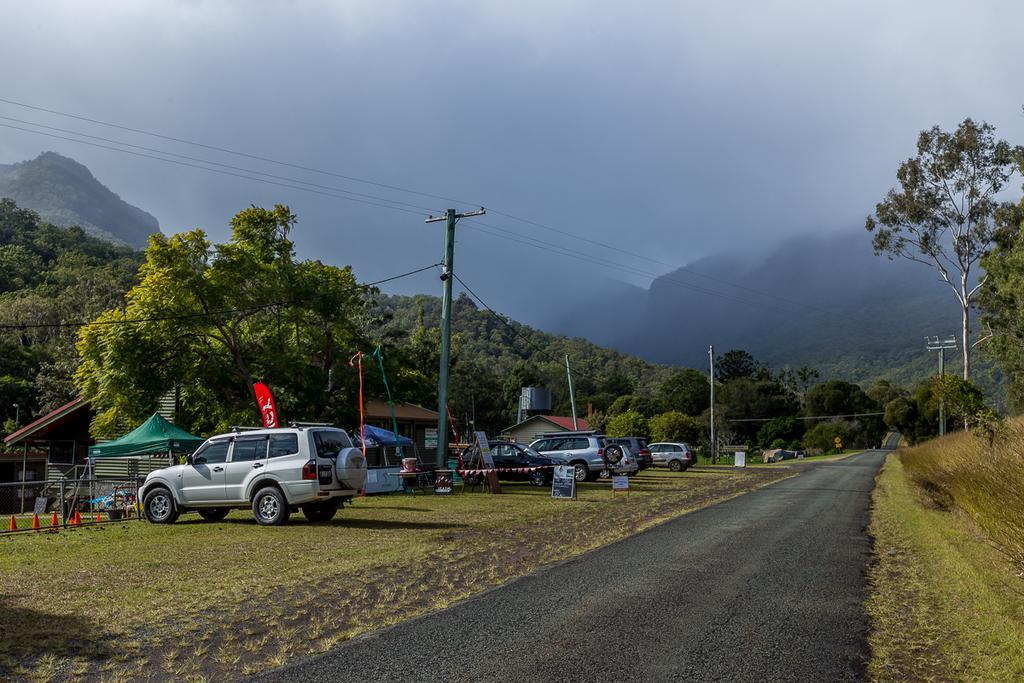 Christmas Creek Cafe & Cabins Lamington エクステリア 写真