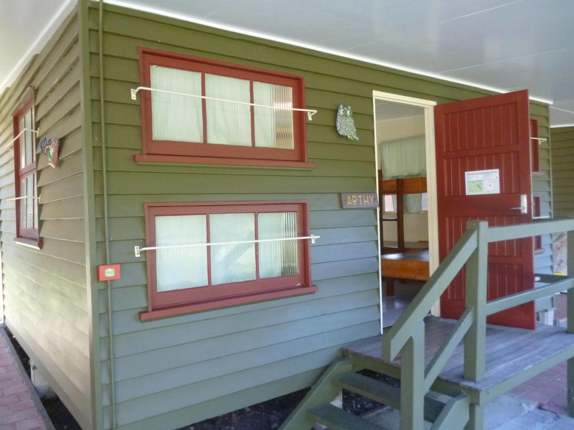 Christmas Creek Cafe & Cabins Lamington エクステリア 写真